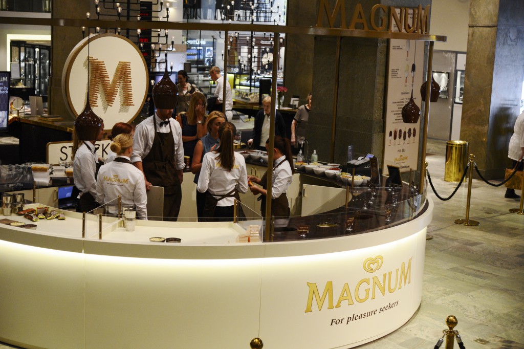 magnum popup store